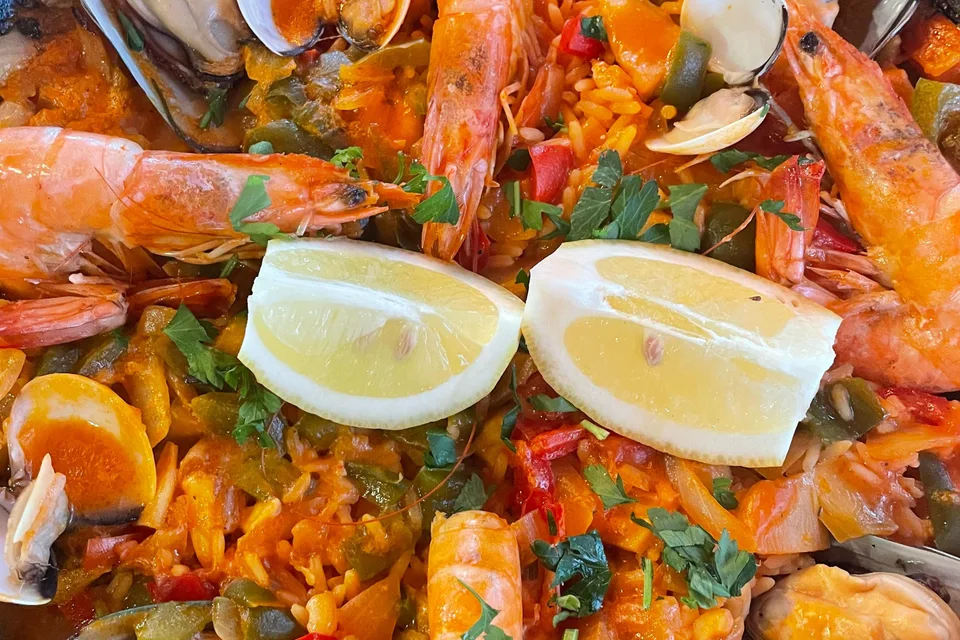 BookNoFees: Fotografie ilustrativă: Paella