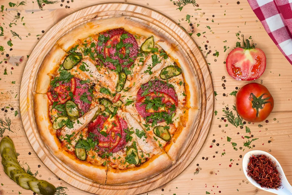 BookNoFees: Fotografie ilustrativă: Pizza