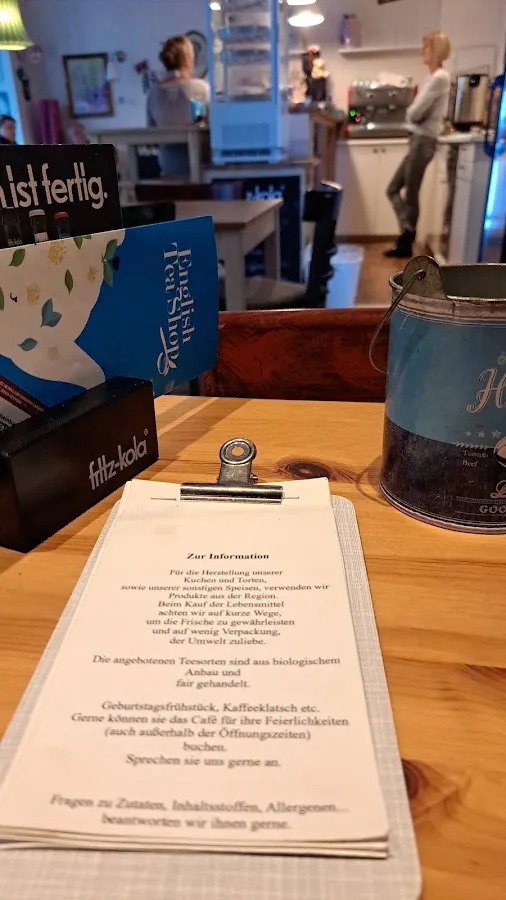 BookNoFees: Restaurant – Cafe Kaffeeklatsch – Meinerzhagen – Cafeneaua „Kaffeeklatsch”, fotografie 2