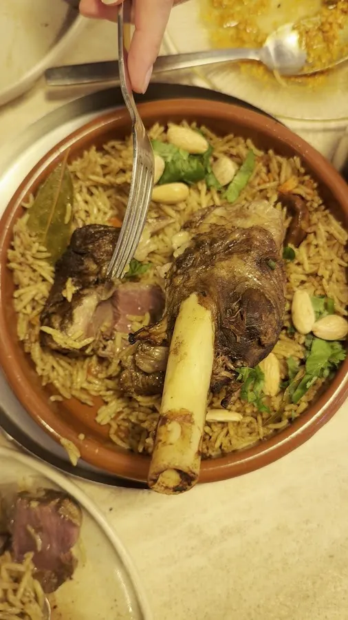 BookNoFees: Restaurant – Bĕrūt Bistro – London – Bērut Bistro, fotografie 3
