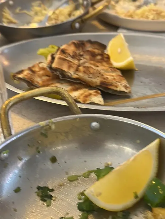 BookNoFees: Restaurant – Bĕrūt Bistro – London – Bērut Bistro, fotografie 2