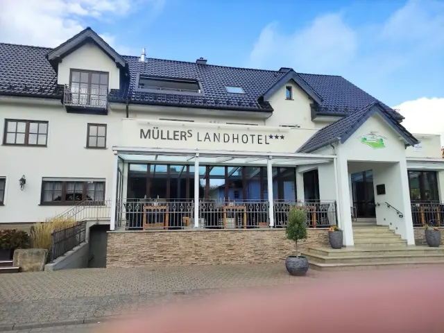 BookNoFees: Restaurant – Landhotel Müller – Medebach – Landhotel Müller, fotografie 2