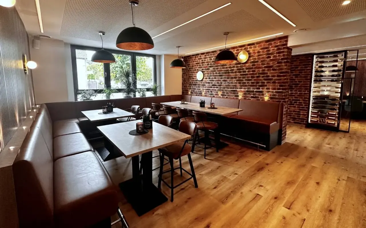 BookNoFees: Restaurant – Gasthof Hoppe – Warstein-Belecke – Hanul Hoppe, fotografie 1