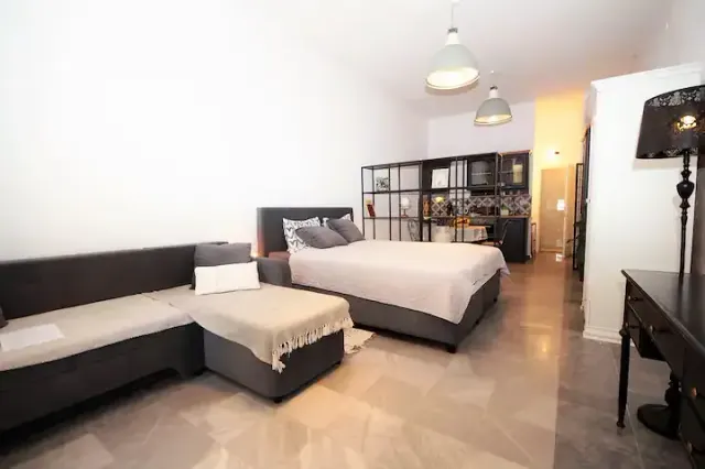 BookNoFees: Un apartament drăguț în apropierea plajei – Pula