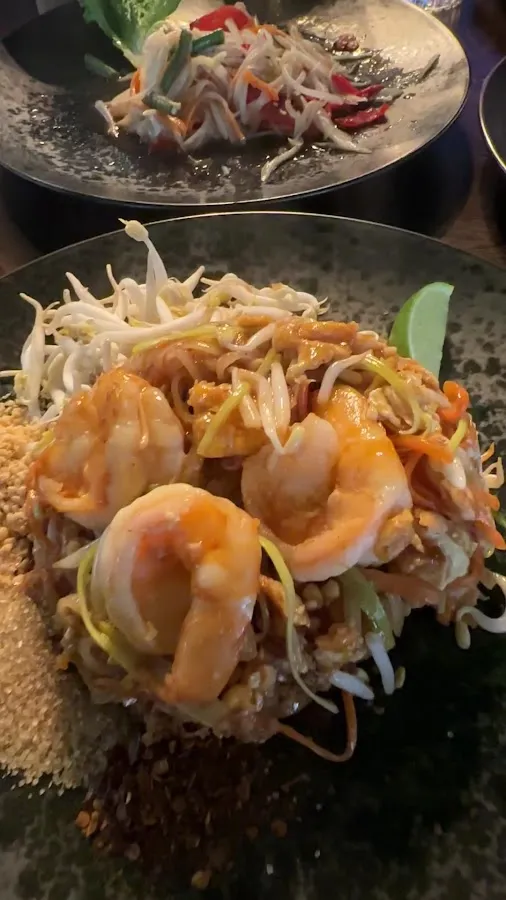 BookNoFees: Cafenea – Thai Mai - Bangkok Street Food – Bratislava – Thai Mai – Mâncare de stradă din Bangkok, fotografie 3
