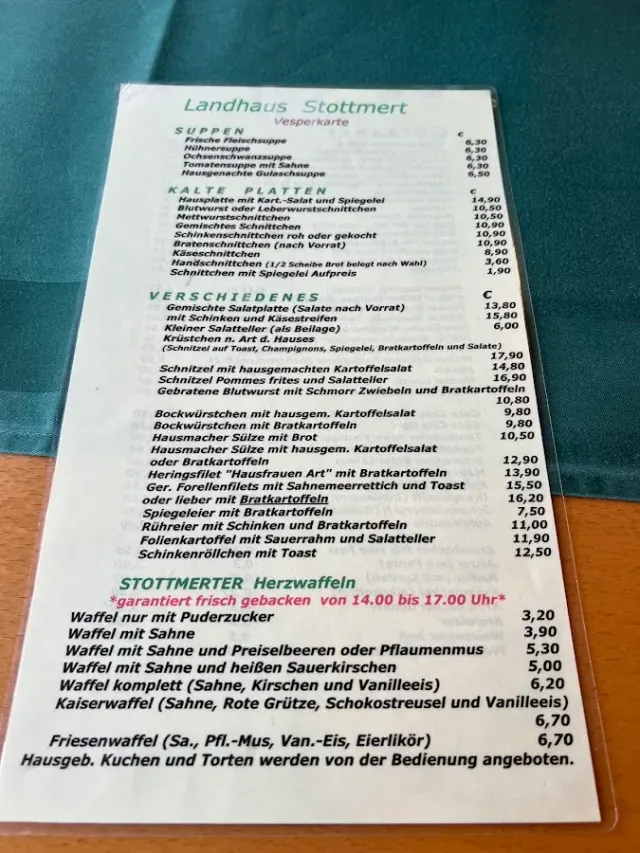 BookNoFees: Restaurant – Landhaus Stottmert – Herscheid – Casa de țară Stottmert, fotografie 2