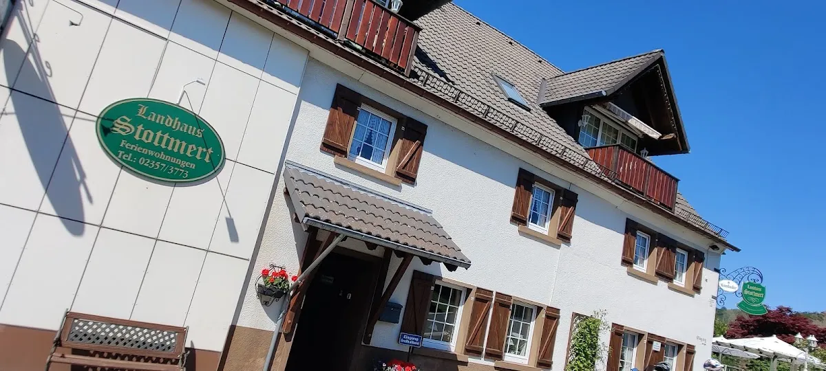 BookNoFees: Restaurant – Landhaus Stottmert – Herscheid – Casa de țară Stottmert, fotografie 1