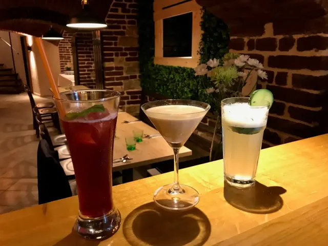 BookNoFees: Restaurant – Aubergine – Prague – Vânătă, fotografie 2
