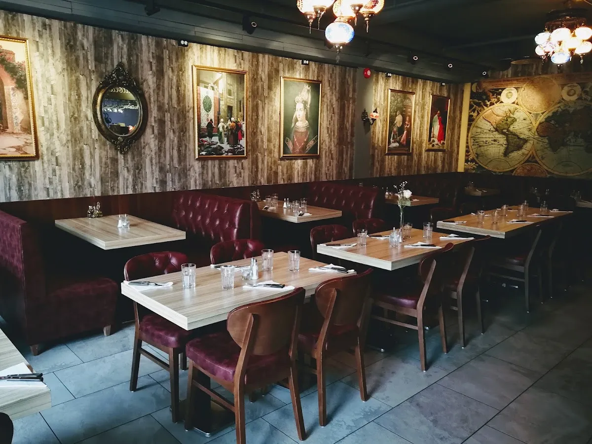 BookNoFees: Restaurant – Anatolia – Oslo – Anatolia, fotografie 1
