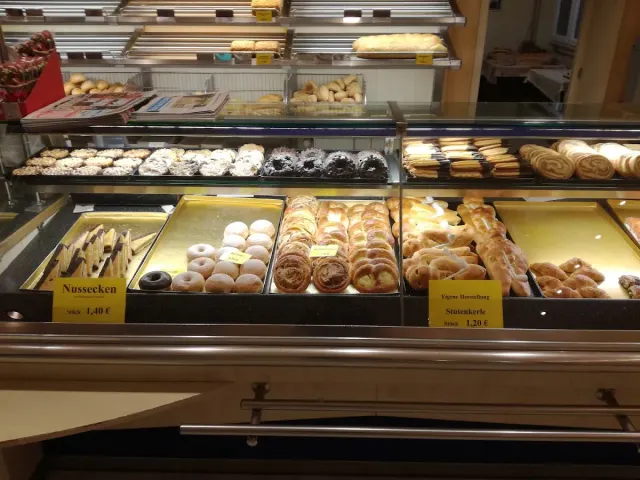 BookNoFees: Restaurant – Bäckerei Langhammer – Selm – Brutăria Langhammer, fotografie 3