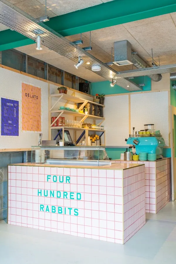 BookNoFees: Restaurant – Four Hundred Rabbits – London – Patru sute de iepuri, fotografie 1