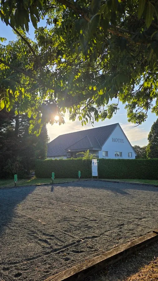 BookNoFees: Restaurant – Feldschlößchen Hotel – Geseke – Hotelul Feldschlößchen, fotografie 2