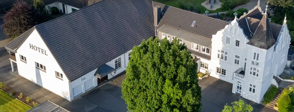 BookNoFees: Restaurant – Feldschlößchen Hotel – Geseke – Hotelul Feldschlößchen, fotografie 1