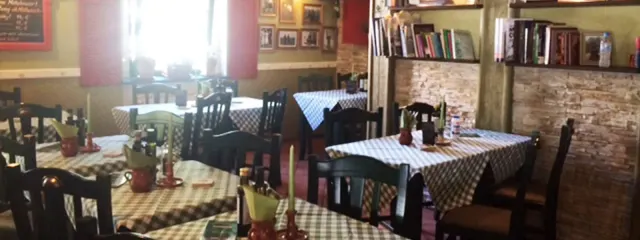 BookNoFees: Restaurant – Rhodos – Berlin – Rhodos, fotografie 2
