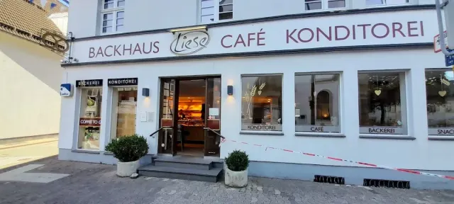 BookNoFees: Liese Bäckerei, Brilon