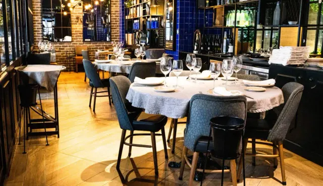 BookNoFees: Restaurant – Los Montes de Galicia – Madrid – Munții din Galicia, fotografie 3