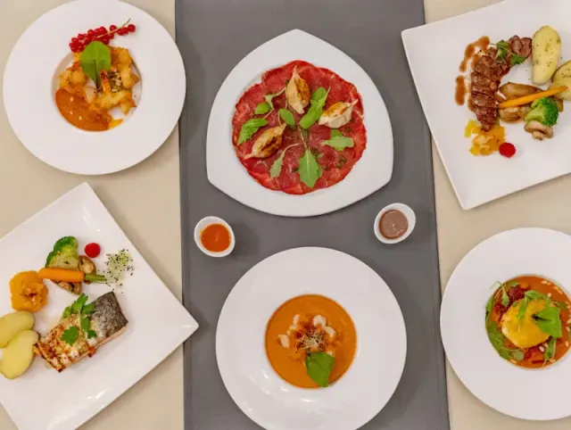 BookNoFees: Restaurant – Madou's Folie – Brussels – Folie-ul lui Madou, fotografie 2