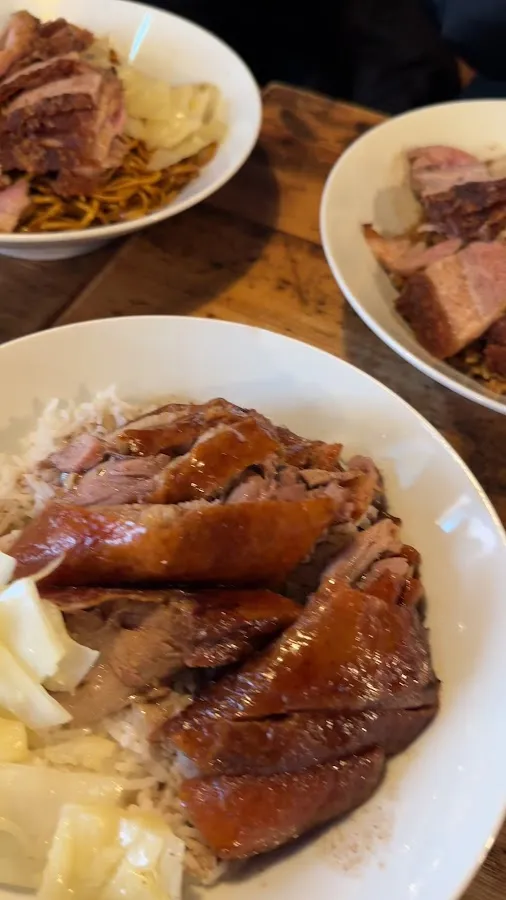 BookNoFees: Restaurant – Bullet Duck & Dumplings – Dublin – Rață „Bullet” și găluște, fotografie 2
