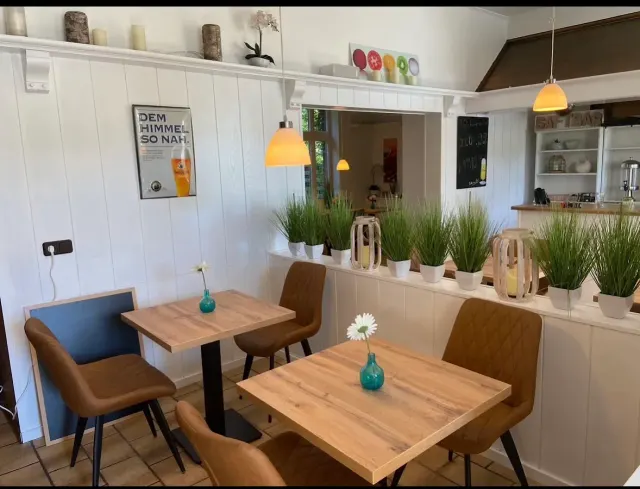 BookNoFees: Elmenhorster Mühle, Waltrop
