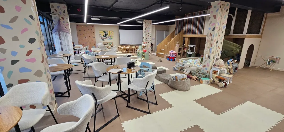 BookNoFees: Cafenea – Bunny Kids Cafe – Bratislava – Bunny Kids Cafe, fotografie 1