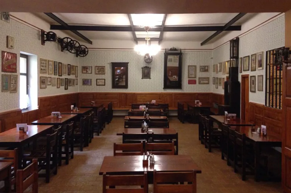 BookNoFees: Restaurant – U Šumavy – Prague – Lângă Šumava, fotografie 1