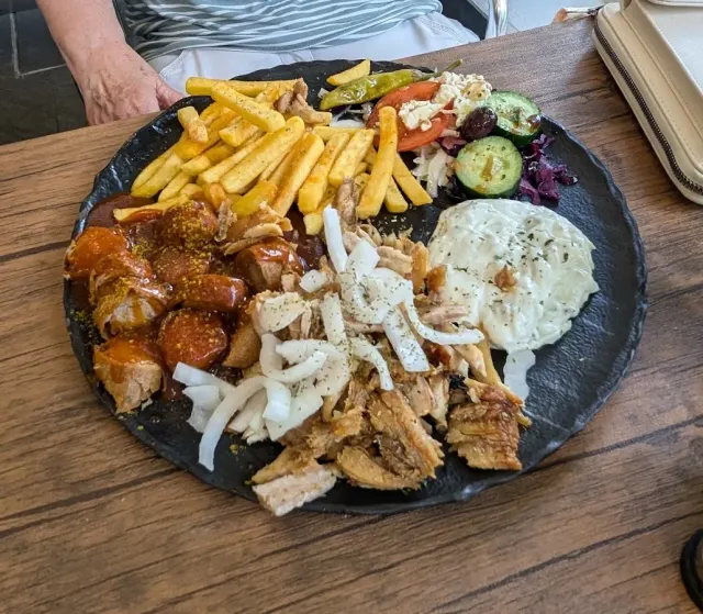 BookNoFees: Restaurant – Elia Grill – Nachrodt-Wiblingwerde – Grătarul Elia, fotografie 2