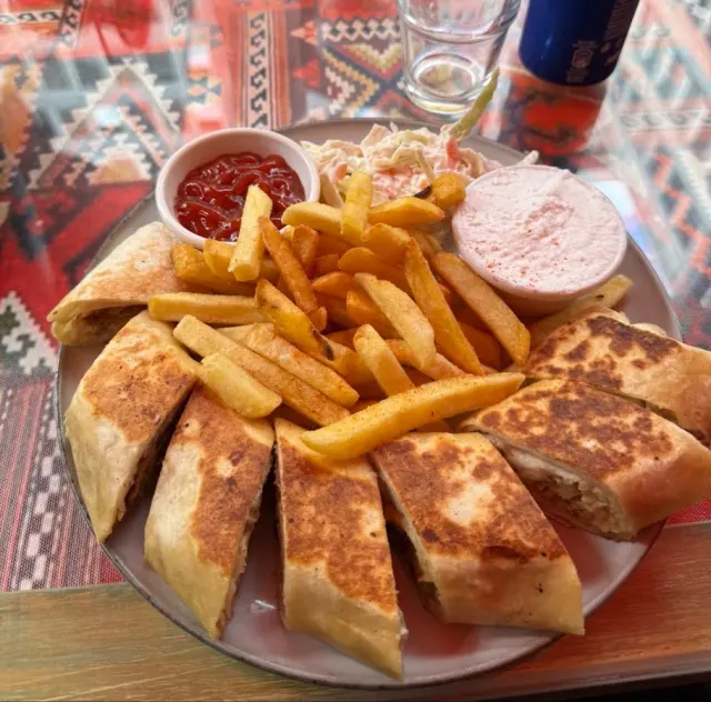 BookNoFees: Restaurant – Al Yasmin – Ljubljana – Iasomia, fotografie 2
