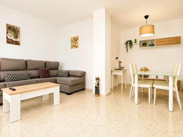 BookNoFees: Apartament spațios în centrul orașului, cu check-in automat și vedere la grădină – Jerez De La Frontera