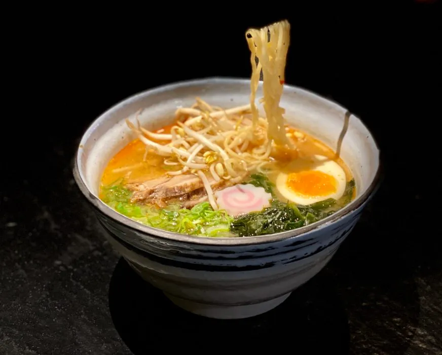 BookNoFees: Restaurant – Kisaki Ramen & Sushi – Rome – Kisaki Ramen & Sushi, fotografie 1