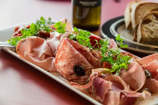 BookNoFees: Restaurant – Bacco – Helsinki – Bacchus, fotografie 3