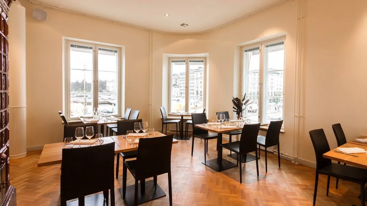 BookNoFees: Restaurant – Bacco – Helsinki – Bacchus, fotografie 1