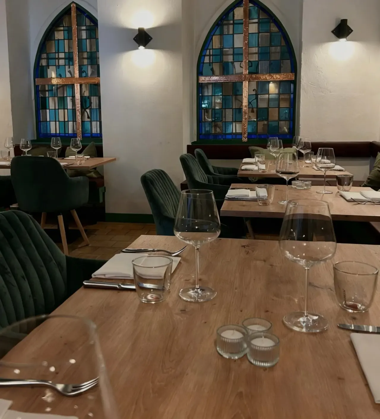 BookNoFees: Restaurant – Nah & Fern – Berlin – Aproape și departe, fotografie 1