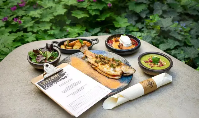 BookNoFees: Restaurant – Araz – Budapest – Problemă, fotografie 3
