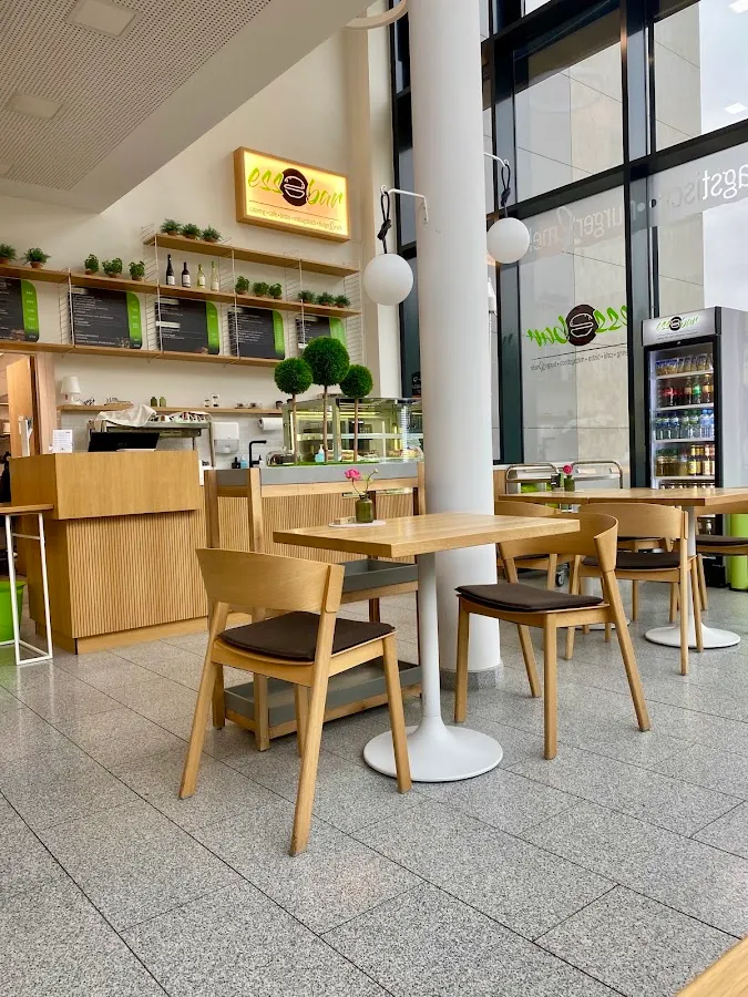 BookNoFees: Restaurant – Essbar im KuGA – Bad Wünnenberg – Essbar în KuGA, fotografie 1