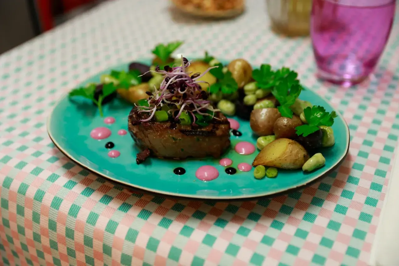 BookNoFees: Restaurant – La Tia Rica – Berlin – Mătușa ta Rich, fotografie 1