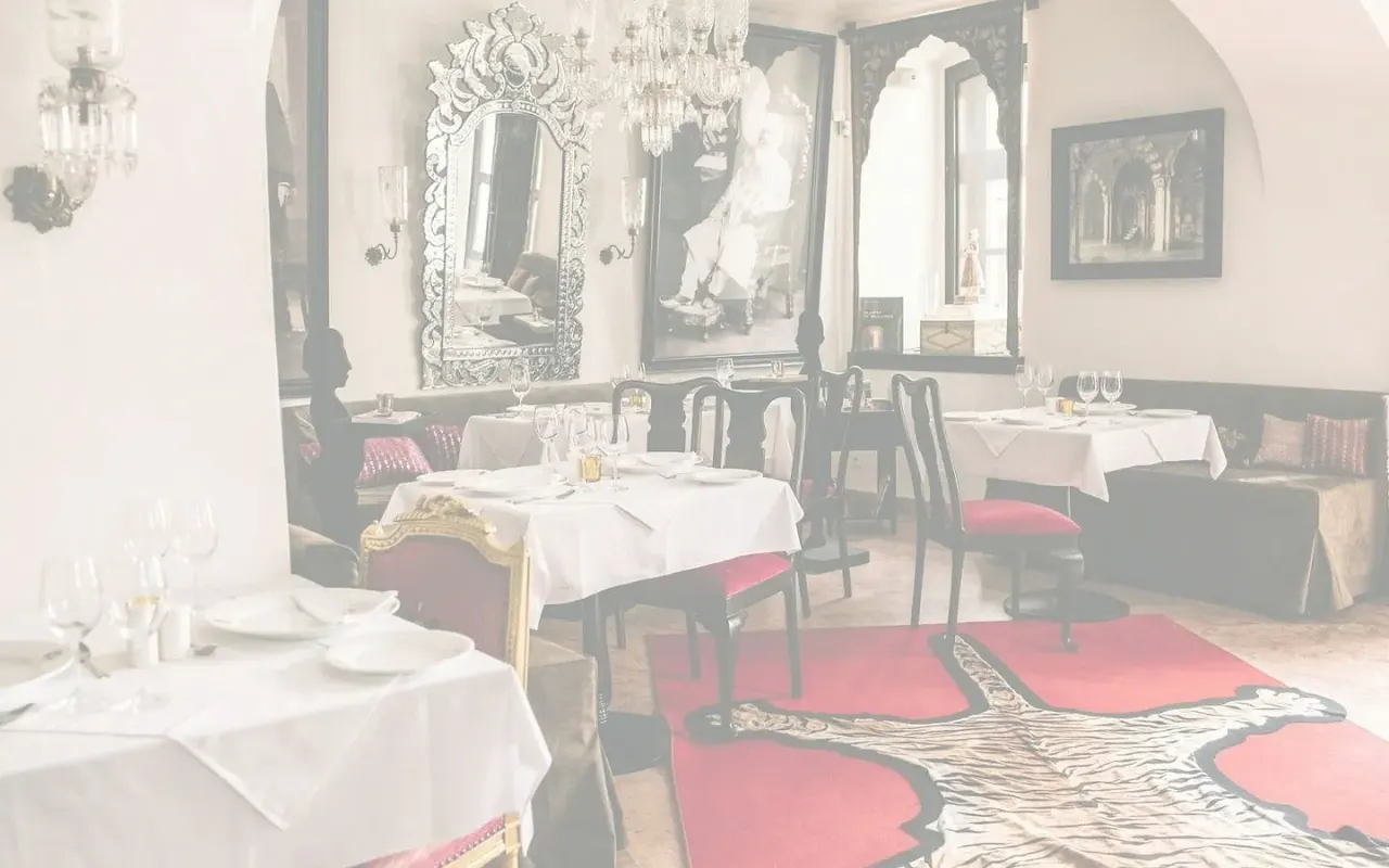 BookNoFees: Restaurant – K The Two Brothers Restaurant – Prague – K Restaurantul „Cei doi frați”, fotografie 1