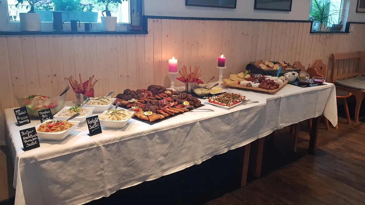 BookNoFees: Restaurant – Die Schinderhannes-Mühle – Meinerzhagen – Moara Schinderhannes, fotografie 1