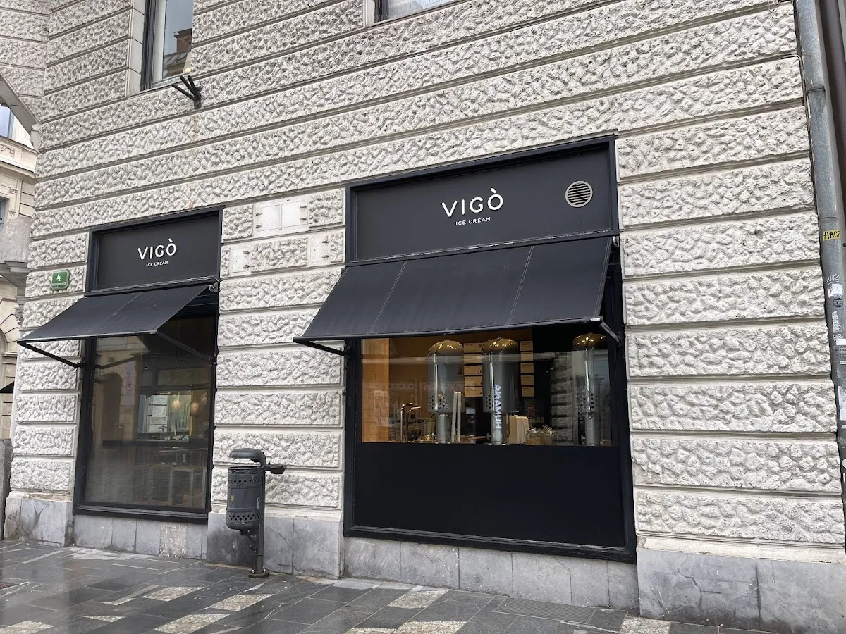 BookNoFees: Cafenea – Vigò – Ljubljana – Vigò, fotografie 1