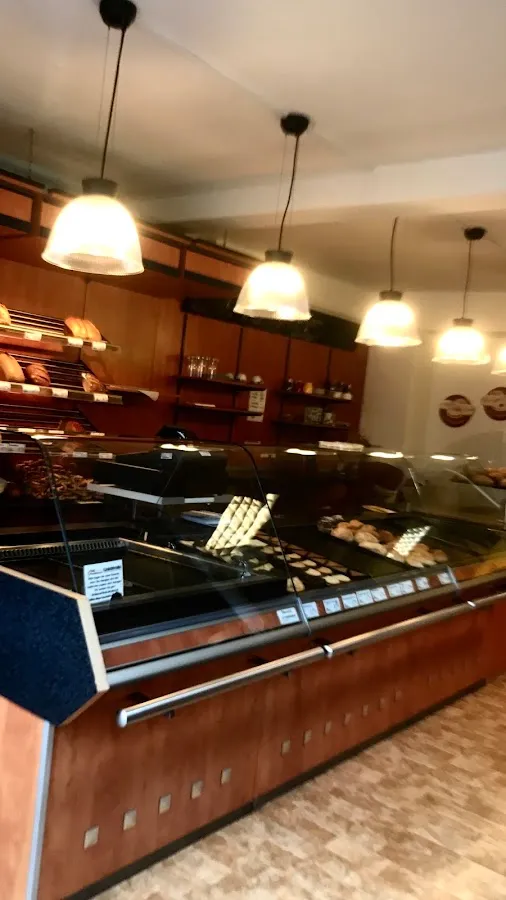 BookNoFees: Brutărie – Bernhard Grundmann Bäckerei – Bad Wünnenberg – Brutăria Bernhard Grundmann, fotografie 1
