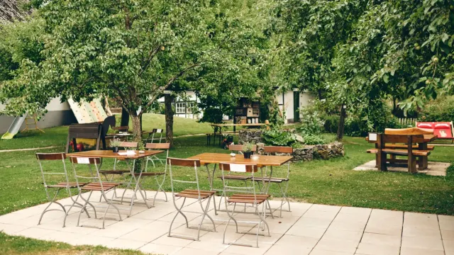 BookNoFees: Restaurant – Landgasthof Seemer – Eslohe-Wenholthausen – Hanul rural Seemer, fotografie 3