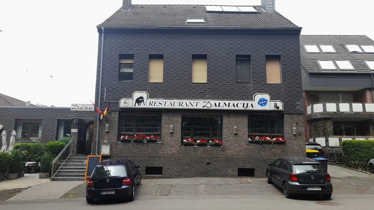 BookNoFees: Restaurant – Dalmacia Restaurant – Recklinghausen – Restaurantul Dalmatia, fotografie 1