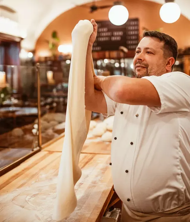 BookNoFees: Restaurant – Első Pesti Rétesház – Budapest – Prima casă a strudelului din Pest, fotografie 2