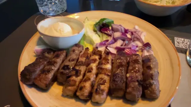 BookNoFees: Restaurant – Batak grill – Zagreb – Grătar Batak, fotografie 3