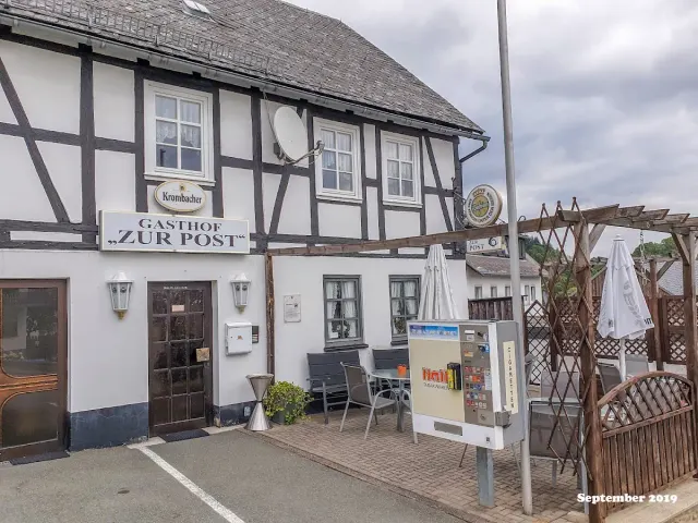 BookNoFees: Zur Post (Düdinghausen), Medebach
