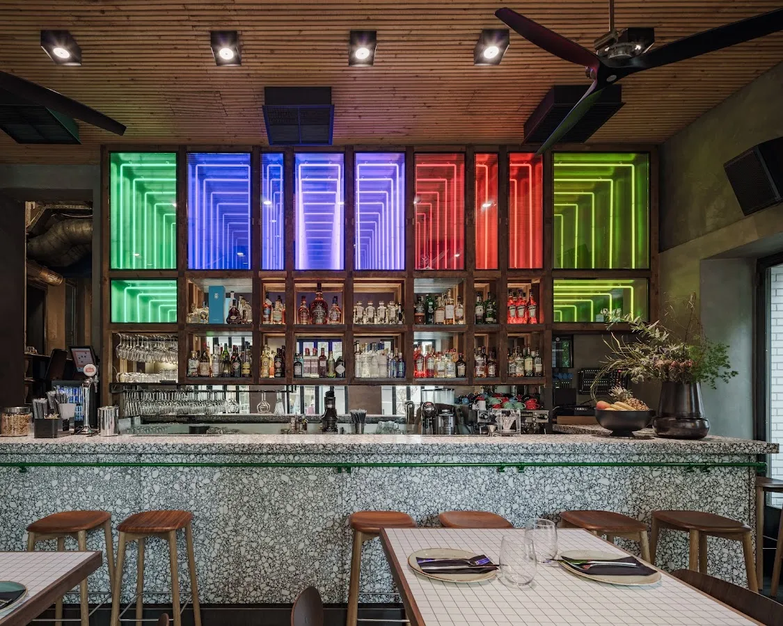 BookNoFees: Restaurant – Malconi's – Athens – Malconi's, fotografie 1