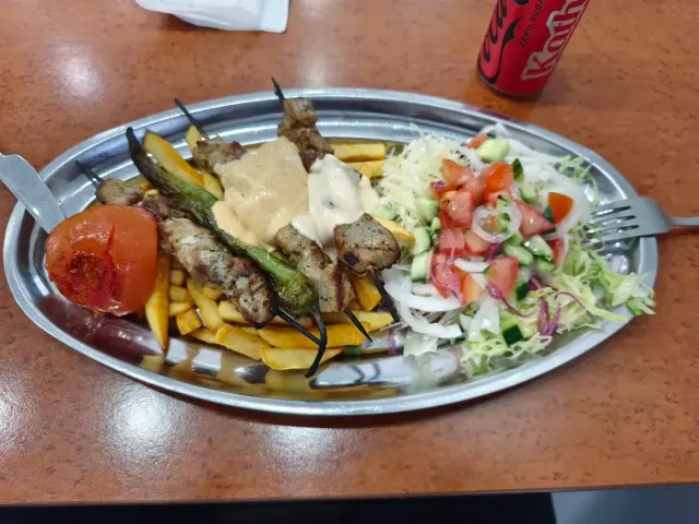 BookNoFees: Restaurant – Istanbul Grill – Neuenrade – Istanbul Grill, fotografie 3