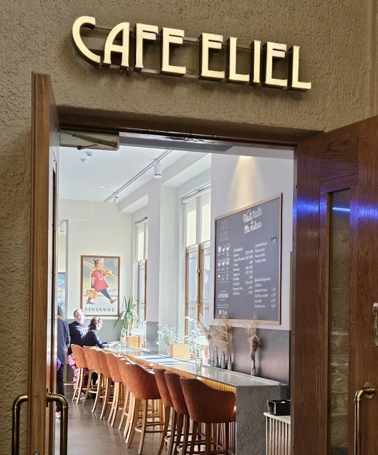 BookNoFees: Cafenea – Cafe Eliel – Helsinki – Cafeneaua Eliel, fotografie 1