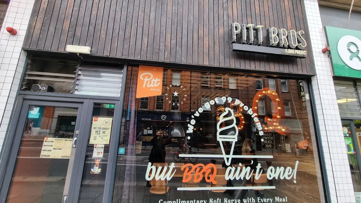 BookNoFees: Restaurant – Pitt Bros – Dublin – Pitt Bros, fotografie 1