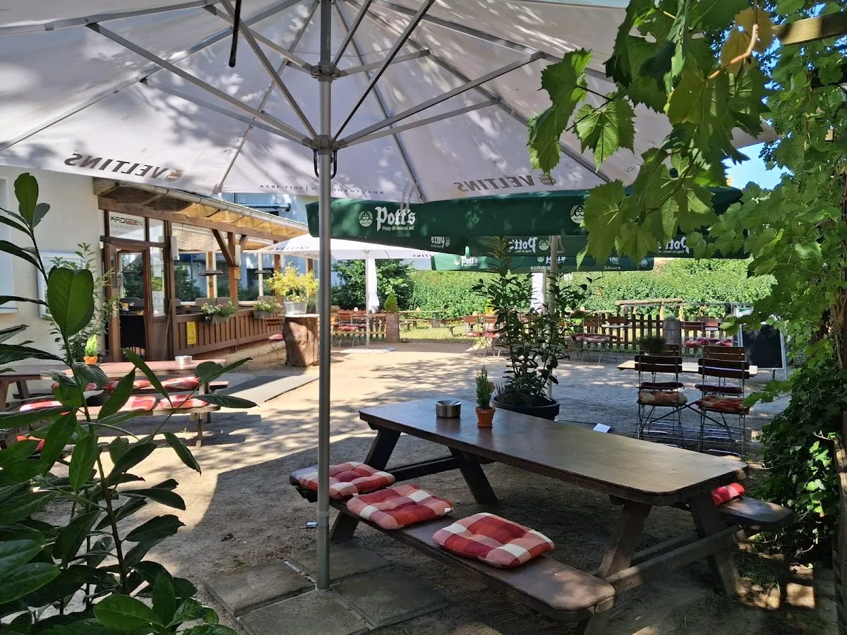 BookNoFees: Restaurant – Zum St. Johannes – Oer-Erkenschwick – La Sfântul Ioan, fotografie 1