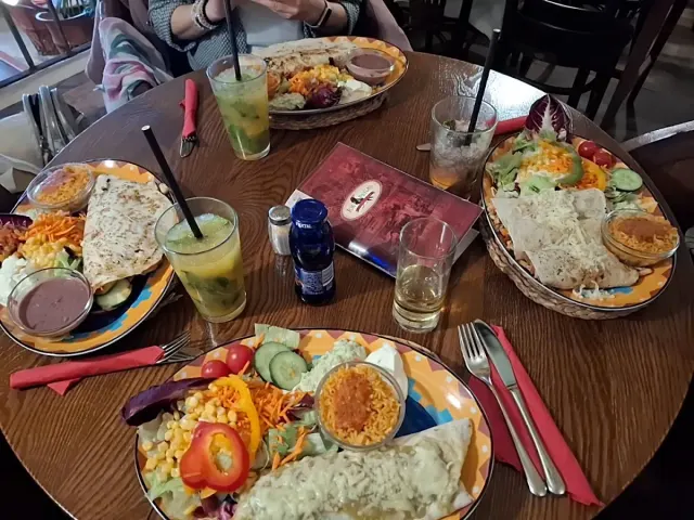 BookNoFees: Restaurant – Joe Peñas – Ljubljana – Joe Peñas, fotografie 3